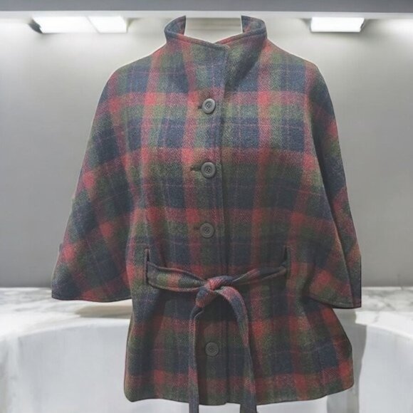 BOYNE VALLEY WEAVERS Plaid Wool Jacket/Cape – Made in Ireland, Pure Elegance! - Picture 4 of 11